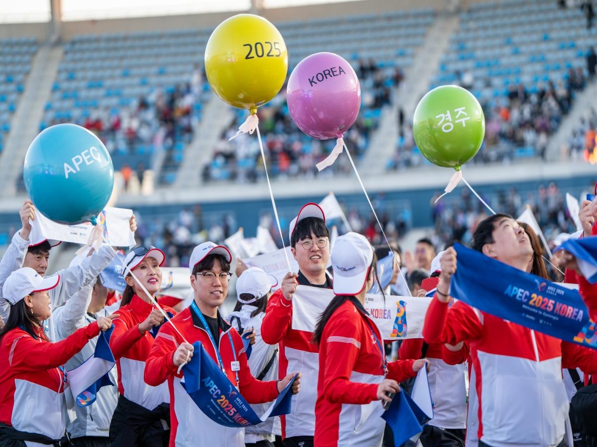-생활체육 동호인의 최대 축제인 2026 전국생활체육대축전이 오는 23일부터 26일까지 4일간 경상남도 일원에서 펼쳐진다 지난해 행사 모습 사진 경상북도체육회
