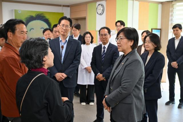 [NSP NEWS Image]정은경 보건복지부 장관 영주시보건소 방문 보건지소 기능개편 추진 현황 점검