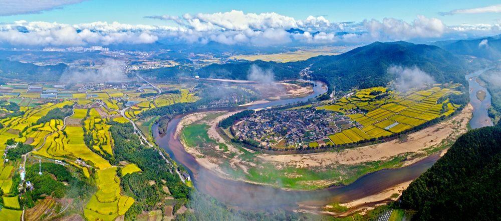 -낮에는 전통 밤에는 감성 5월의 안동 체류형 관광지로 부상 유네스코 세계유산부터 하회선유줄불놀이까지 오감 만족 차전장군노국공주 축제와 풍성한 할인으로 체류형 관광 선도 사진 안동시