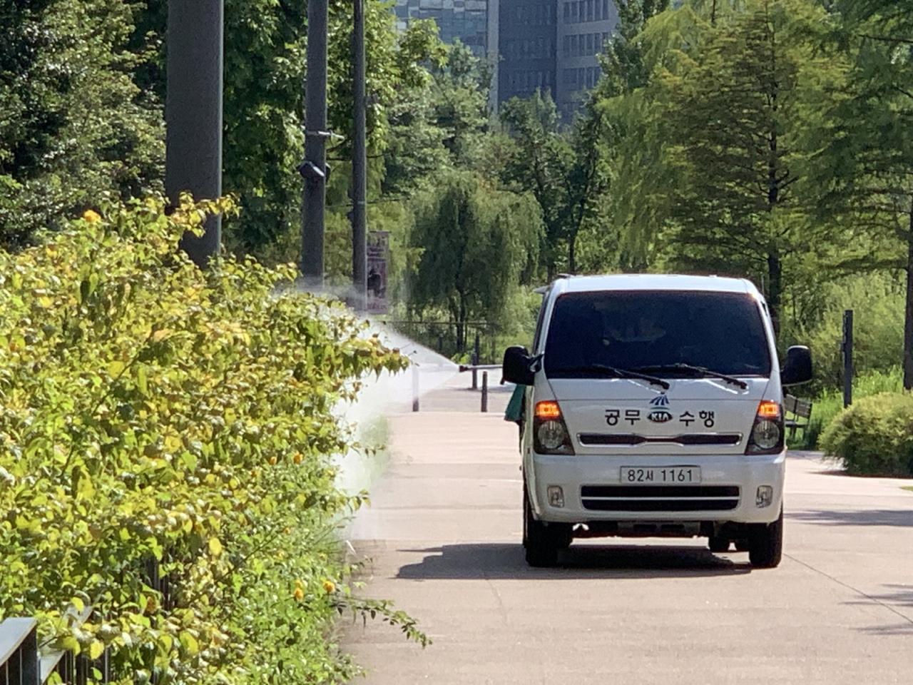 -강서구가 지역 방역을 실시하고 있다 사진 서울 강서구