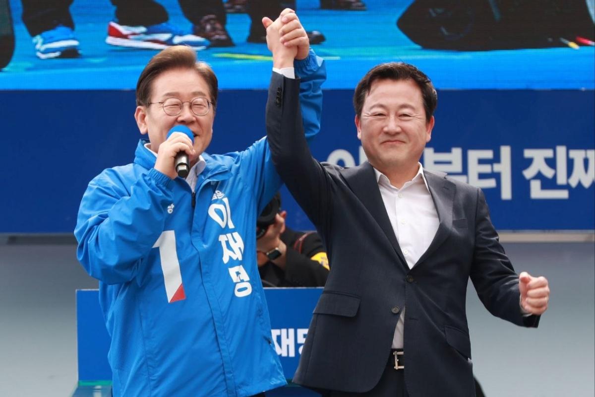 -김용남 예비후보(오른쪽). (사진 = 김용남 후보 캠프)