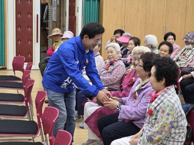 [NSP NEWS Image]“부모 세대 헌신 잊지 않겠다”…정인화, 어버이날 맞아 ‘어르신 복지 강화’ 약속