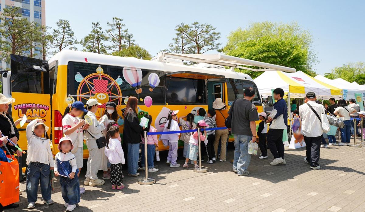 -(사진 = 카카오게임즈)