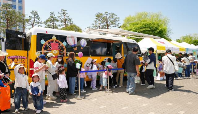 [NSP NEWS Image]카카오게임즈, 성남 ‘지구촌 어울림 축제’서 CSR 캠페인 진행