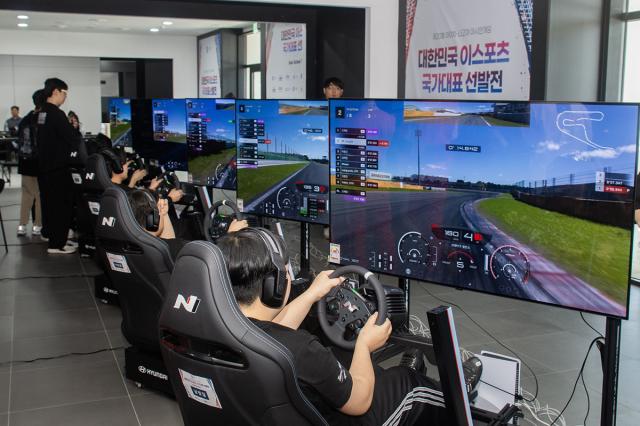 [NSP NEWS Image]LG전자, 올레드 모니터 적용 ‘확대’…현대차 시뮬레이터 공급
