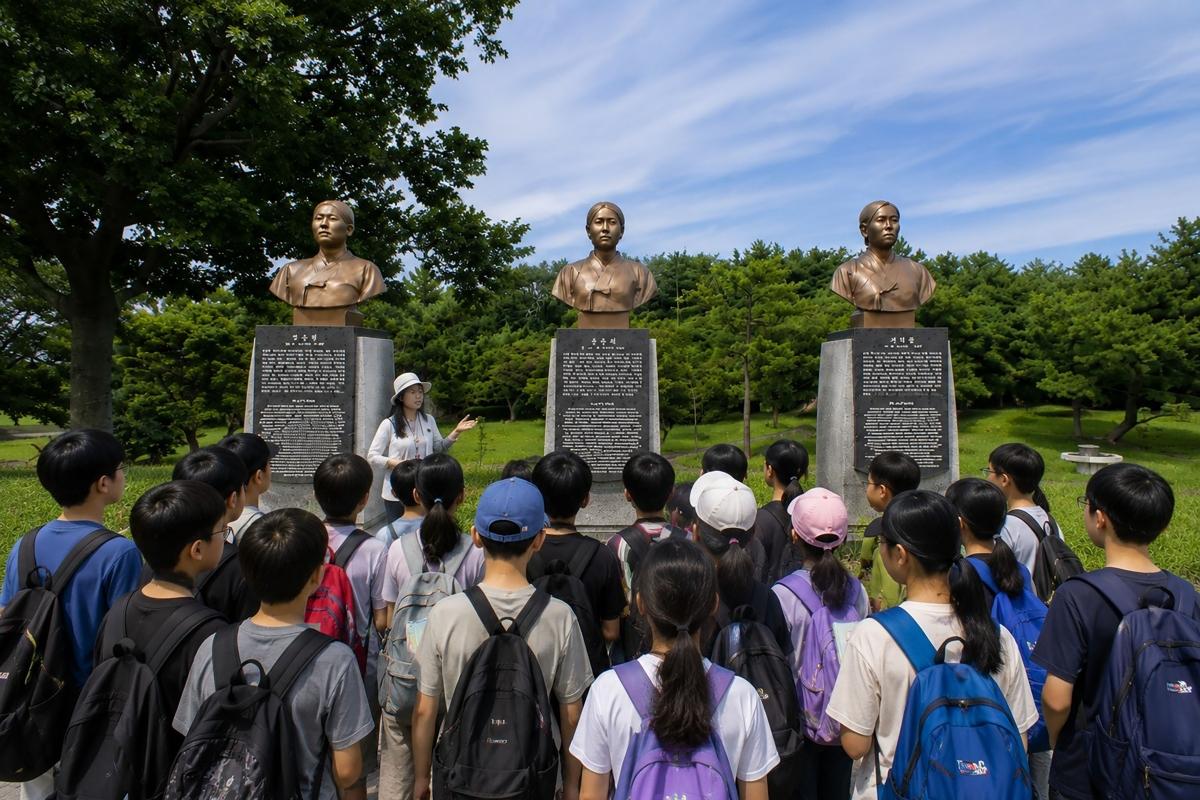 -성남시-LG복지재단 보호아동 대상 ‘테마형 문화체험 교육사업’ 추진(제주 해녀 항일 운동 기념탑 방문 AI 생성이미지). (사진 = 성남시)
