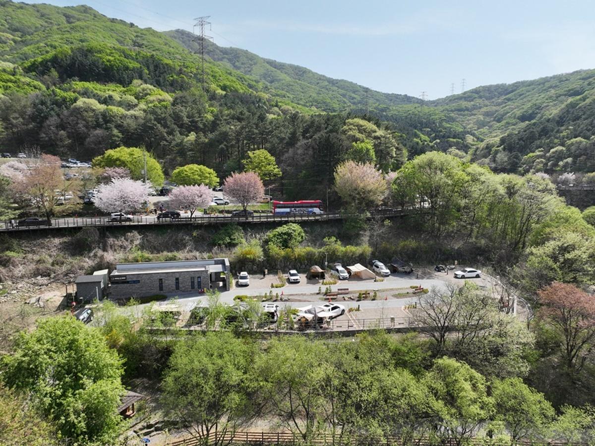 -휴 캠핑장 리모델링 사진 (사진 = 파주시)