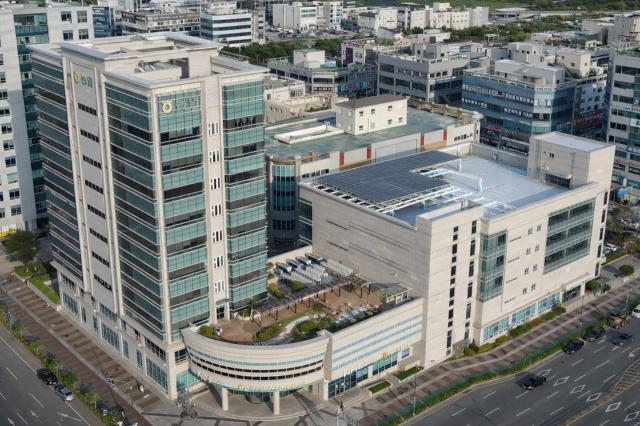 [NSP NEWS Image]전남·광주농협은행,  지역사회와의 상생 통해 지역 대표은행으로 입지 다진다