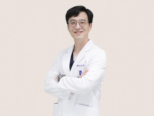 [NSP NEWS Image]에스포항병원 재활의학과 박덕호 진료과장, 포스코휴먼스 신입사원 대상 ‘척추 건강’ 강좌 실시