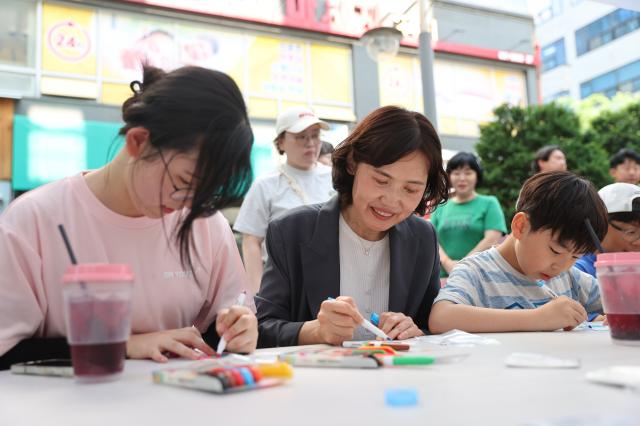 [NSP NEWS Image]광명시 청소년들이 직접 바꾼 축제…‘2026 오월의 난장’ 소하상업지구서 성황