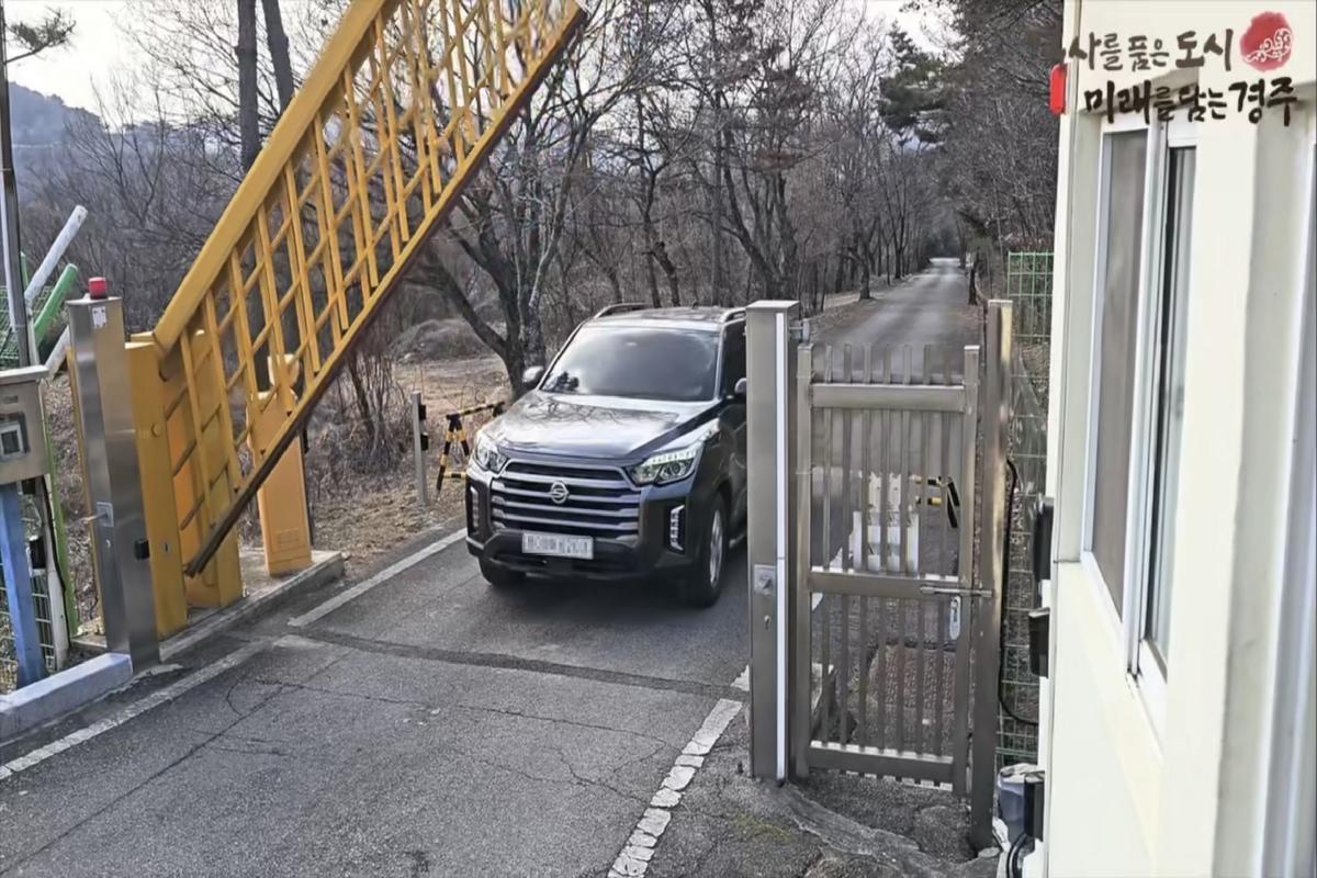 -경주시가 보문정수장을 비롯한 관내 5개 정수장에 사물인터넷(IoT) 기술을 활용한 ‘스마트 원격 출입 시스템’ 구축을 완료했다. (사진 = 경주시)