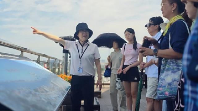 [NSP NEWS Image]군산시, ‘해설사와 함께하는 동행투어’ 인기…“1명도 출발”