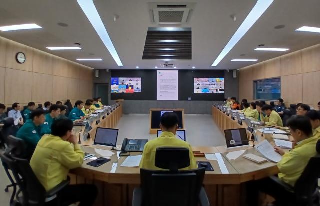 [NSP NEWS Image]온열질환 2.6배 급증에 경기도 ‘열대야 전담조직’ 가동…폭염·풍수해 인명피해 제로화 총력