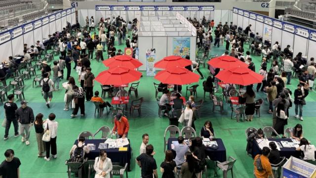 [NSP NEWS Image]포항시, ‘2026 퐝퐝 취업 박람회’ 성료...35개 기업 참여