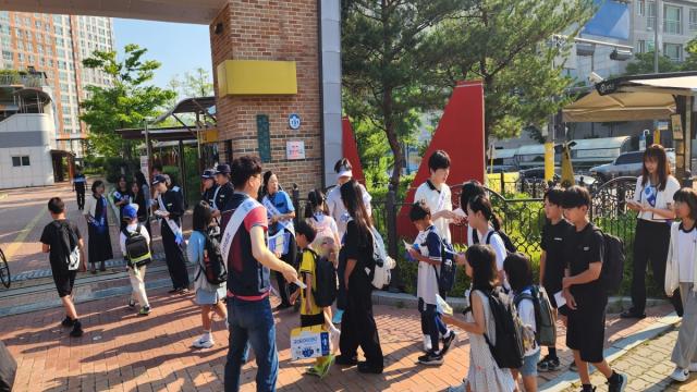 [NSP NEWS Image]경북교육청, 민관이 함께하는 ‘안전한 스쿨존 청렴 캠페인’ 실시