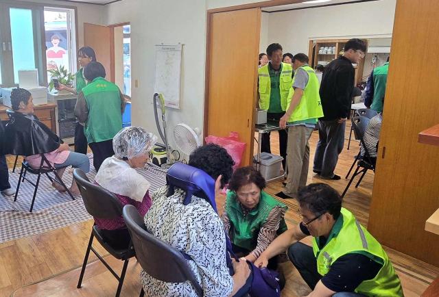 [NSP NEWS Image]장흥군, 마을로 찾아온 복지 ‘찾아가는 전남 행복버스’ 운영