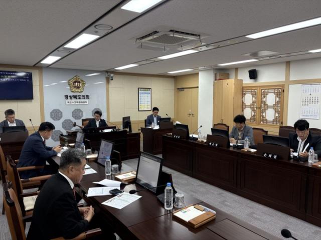 [NSP NEWS Image]경북도의회 독도수호특위, 2년간의 활동 성과와 실천과제 담은 활동결과보고서 채택