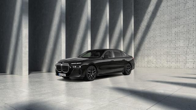 [NSP NEWS Image]BMW 코리아, 1~5월 7시리즈 블랙 트림 2590대 판매