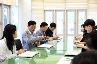 (NSP NEWS Image)최훈식 장수군수, 복지 담당 공무원 현장 목소리 청취