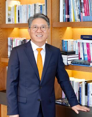 [NSP NEWS Image]곽재선 KG그룹 회장, KG케미칼·KG이니시스 자사주 20만주 매입