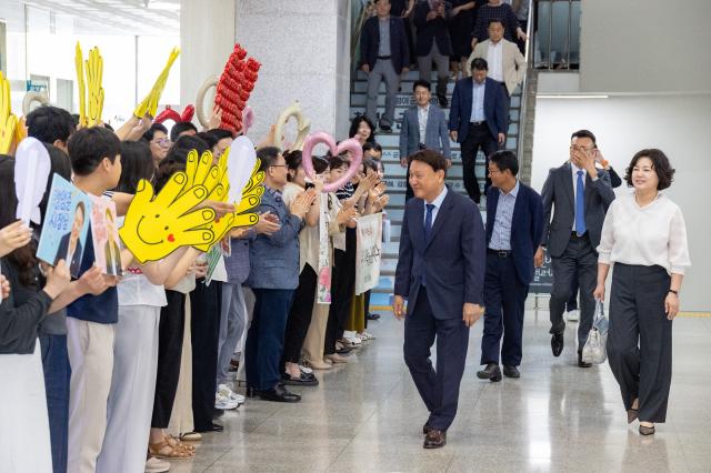 [NSP NEWS Image]강임준 군산시장 퇴임…“시민 여러분께 깊은 감사”
