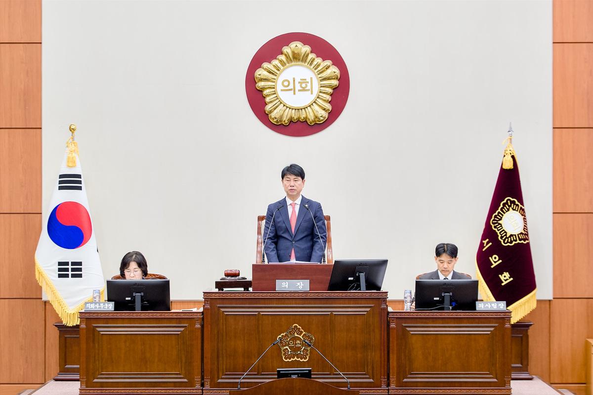 -강릉시의회 제330회 임시회 모습. (사진 = 강릉시의회)