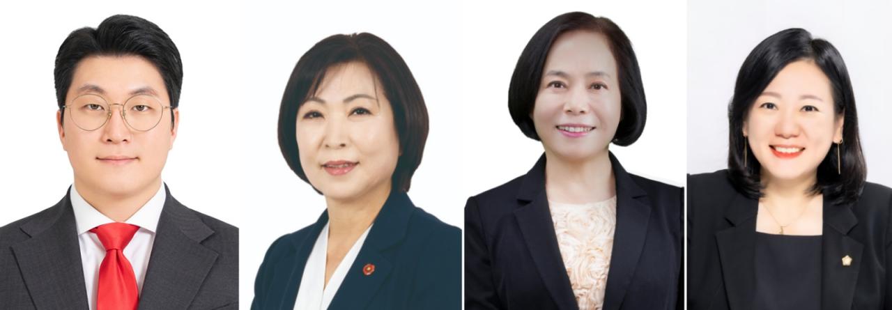 -서울 강서구의회는 지난 3일 개최한 제321회 임시회 제2차 본회의에서 4개 상임위원장을 모두 선출하고 전반기 원구성을 마감졌다. 사진은 왼쪽부터 가나다 순으로 이날 4개 상임위원