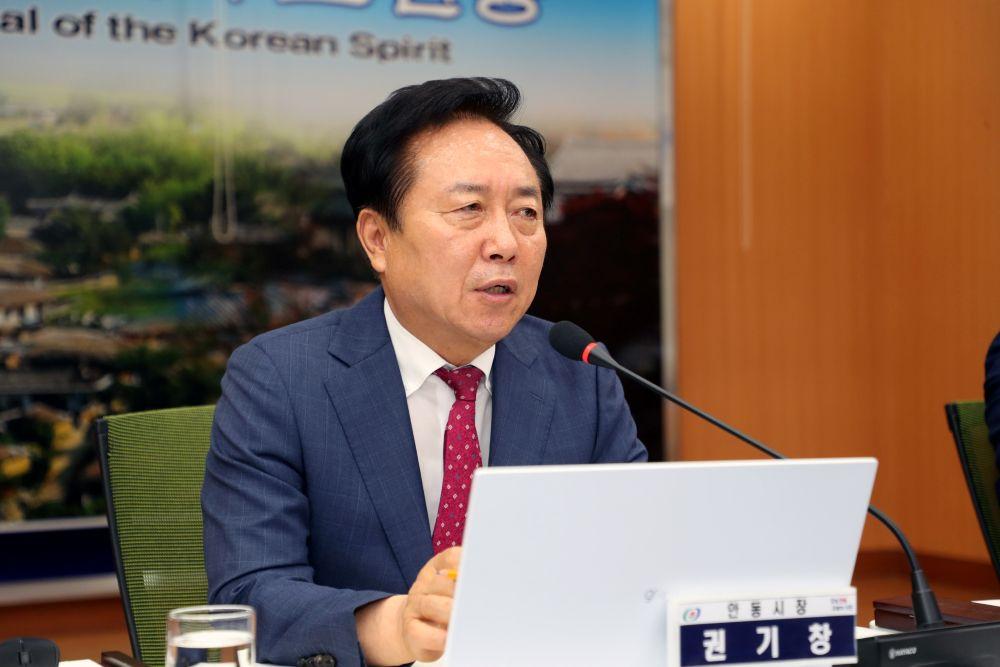 -본청‧사업소‧읍면동 한자리에, 안동시, 민선 9기 첫 간부회의 개최, 전 간부공무원 대면회의로 전환하며 협업행정 본격화, 본청․사업소․읍면동 함께 시정 현안 공유 (사진 = 안동시
