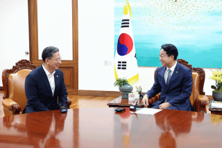 [NSP NEWS Image]조정식 국회의장, 정성호 법무부 장관 접견