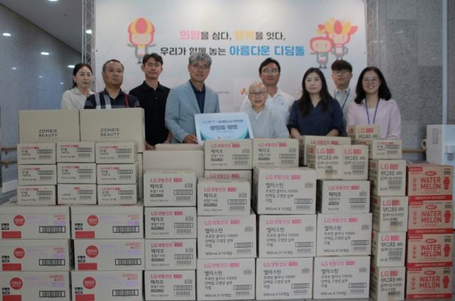 [NSP NEWS Image]화성시장애인사격연맹, 화성아르딤복지관에 생필품 전달