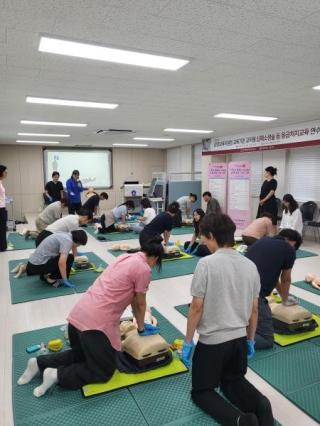 [NSP NEWS Image]문경교육지원청, 직원 대상 심폐소생술 등 응급처치 교육 실시