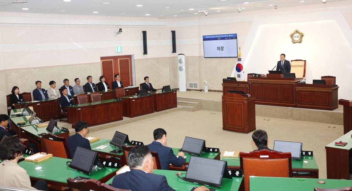 -의성군의회는 21일부터 오는 28일까지 8일간의 일정으로 제291회 의성군의회 임시회를 개회했다. (사진 = 의성군의회)