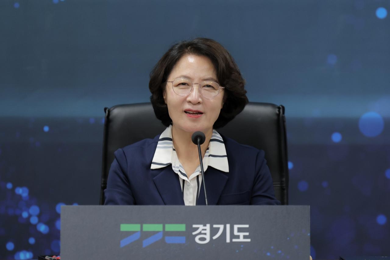 -22일 오후 경기지방고용노동청에서 열린 道-고용노동부 업무협약 및 간담회에서 추미애 경기도지사가 인사말을 하고 있다. (사진 = 경기도)