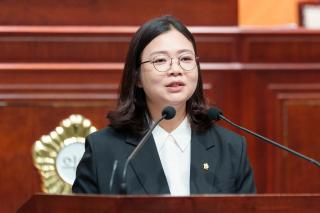 [NSP NEWS Image]김효주 군산시의원 “보행 약자 위한 보도환경 전면 개편해야”