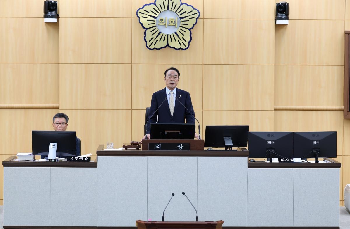 -여수시의회가 제256회 임시회를 열고 2026년도 제2회 추가경정예산안과 하반기 주요업무계획 보고 등 각종 안건 심사에 들어갔다. (사진 = 여수시의회)