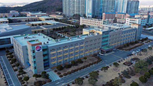 -대구시교육청은 교육부의 ‘2026년 직업계고 재구조화 지원사업’에 관내 3개교 3개 학과가 선정됐다고 28일 밝혔다. (사진 = 대구시교육청)