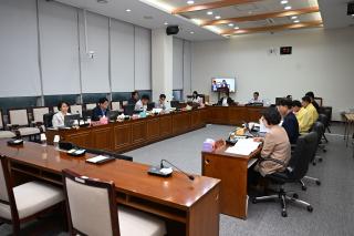 (NSP NEWS Image)완주군의회 산업건설위, 주요업무보고 착수
