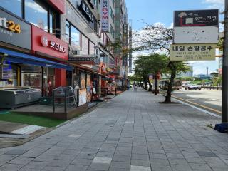 (NSP NEWS Image)용인특례시 기흥구, 상가 밀집 지역 불법 풍선형 입간판 집중 정비