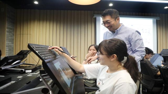 -영남이공대학교는 3일부터 7일까지 5일간 지역 중학생 40여 명을 대상으로 '달성웹툰 집중캠프'를 운영했다. (사진 = 영남이공대학교)