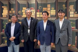 (NSP NEWS Image)안병윤 예천군수, 유홍준 관장 만나 예천 문화유산 제자리 찾기 및 현안 건의