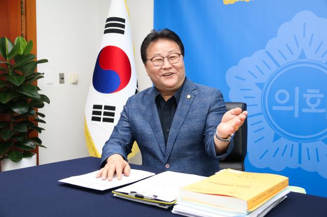(NSP NEWS Image)김종욱 오산시의회 의장, “정당 뛰어넘는 실용 의정 펼치겠다”