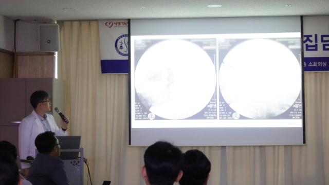 포항세명기독병원이 지난 22일 오후 3시부터 6시까지 본관 10층 광제홀 소강당에서 ‘2026 대한척추외과학회 대구·경북지회 월례 집담회’를 개최했다. (사진 = 포항세명기독병원)