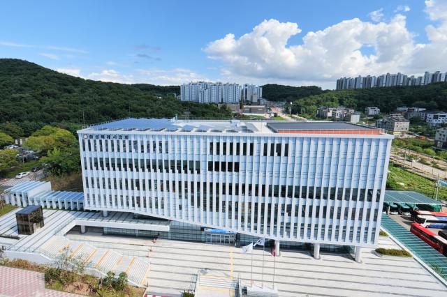 화성시의회 새청사 전경. (사진 = 화성시의회)