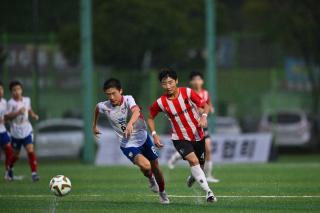 (NSP NEWS Image)‘2026 영덕 추계 중등 축구대회’ 성료