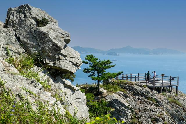 금오도 비렁길 전경 (사진 = 여수시)