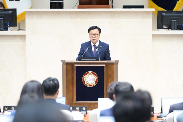 김영식 의원이 제306회 제1차 정례회 제1차 본회의에서 5분 자유발언을 하고 있다. (사진 = 용인특례시의회)