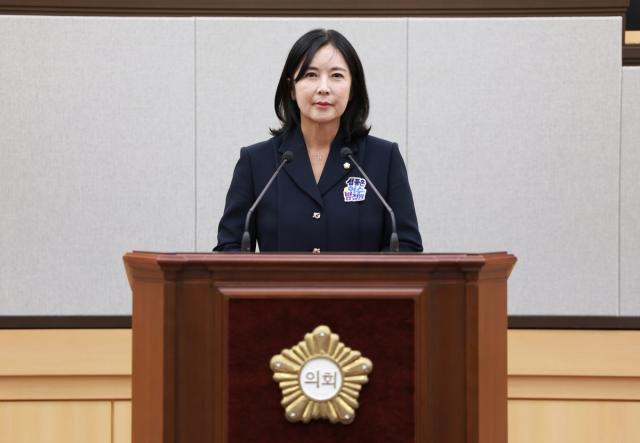 여수시의회가 박숙희 의원이 대표발의한 ‘지역 상생과 공영방송 가치 수호를 위한 여수MBC 순천 이전 반대 촉구 결의안을 채택했다. (사진 = 여수시의회)
