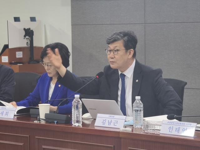 (NSP NEWS Image)민주당 의원단, ‘상생 배달앱’ 국회 정책토론회 개최…지자체 홍보전 변질 지적