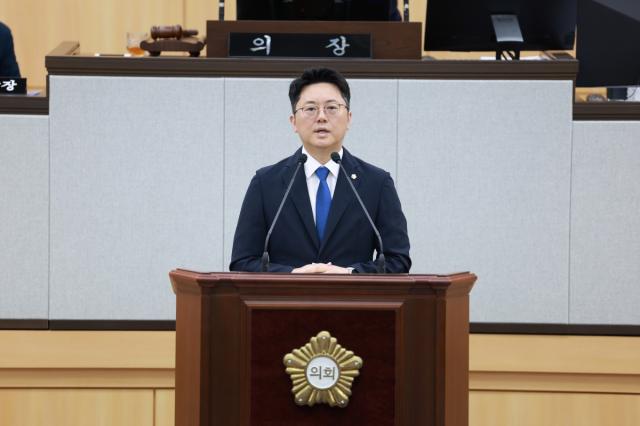 김석환 의원이 여자만 갯벌의 체계적인 보전과 생태관광·주민소득을 연계한 지속가능한 활용 필요성을 강조했다. (사진 = 여수시의회)
