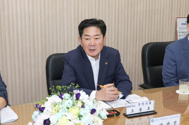 10일 조용호 오산시장이 간담회에서 발언을 하고 있다. (사진 = 오산시)